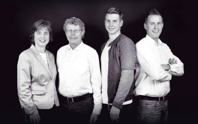 T-RAUMWELTEN  by Elsenbusch