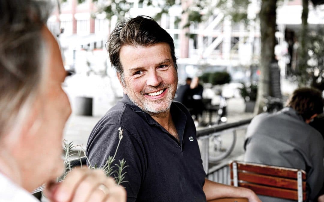 Lunch mit einem  Magazin-Gefährten